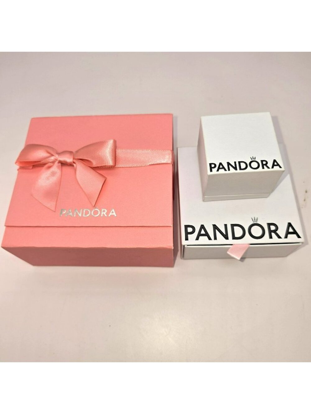 Pandora Jewelry Box Set - Peach & White Gift Boxes With Logos VR9013